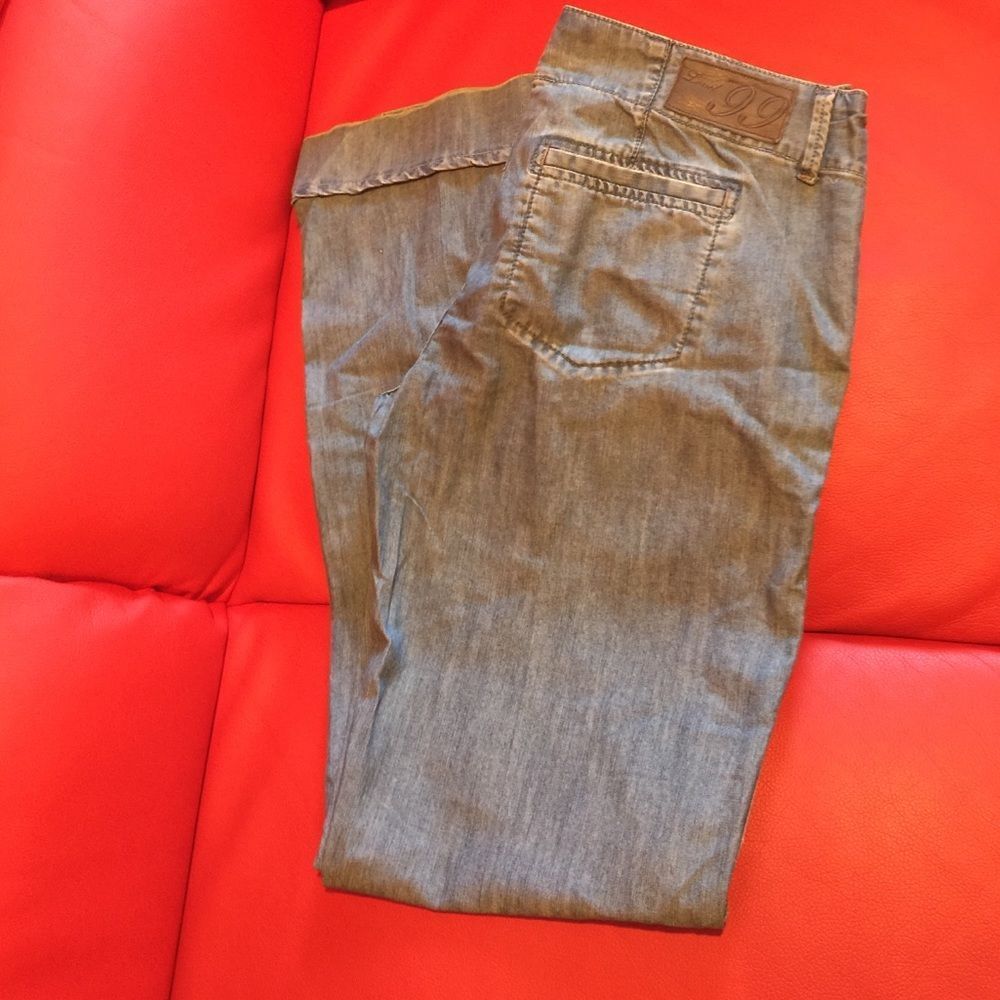 Light weight jeans